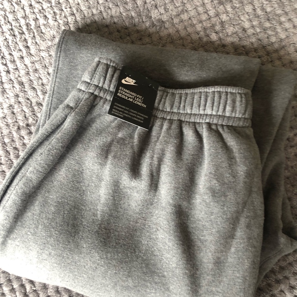 Nike joggers xl